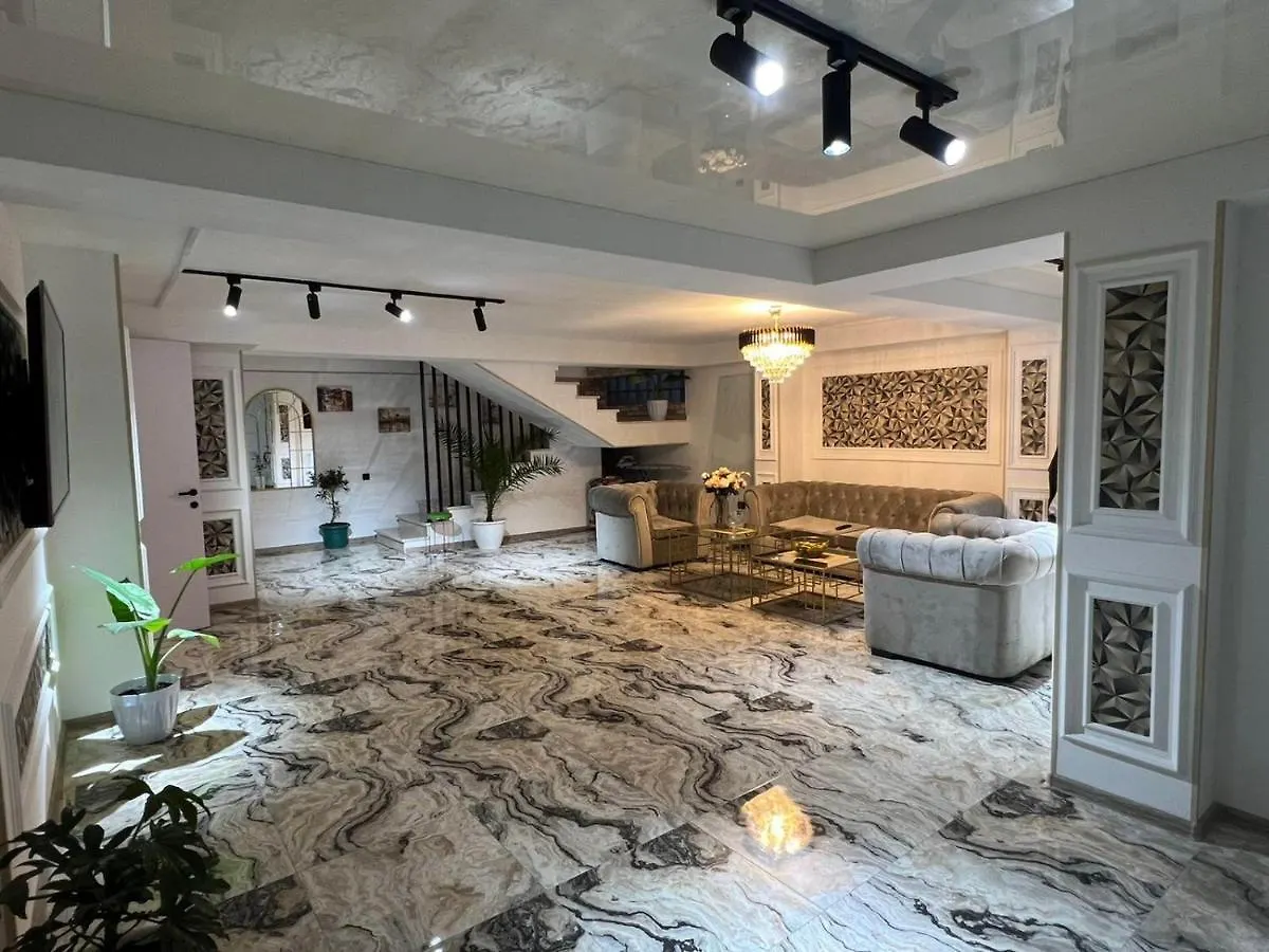 Natali Boutique Hotel Τυφλίδα